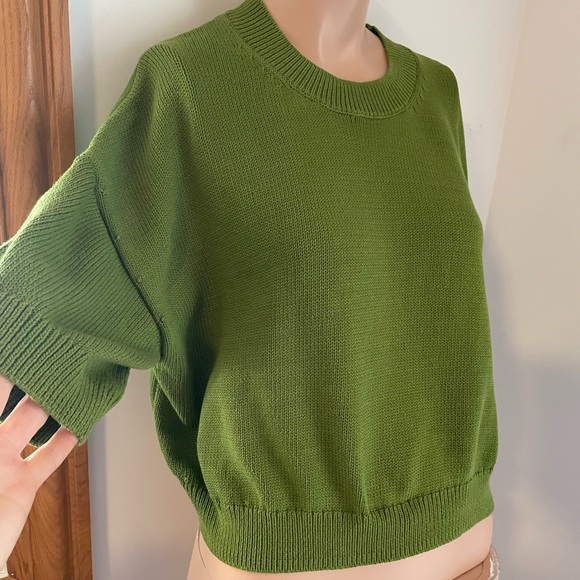 Banana Republic Sweaters - 24”PTP cotton mix short sleeve sweater crew Banana Republic green